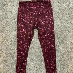 1. Zella 3/4 Length Leggings, Size L, EUC